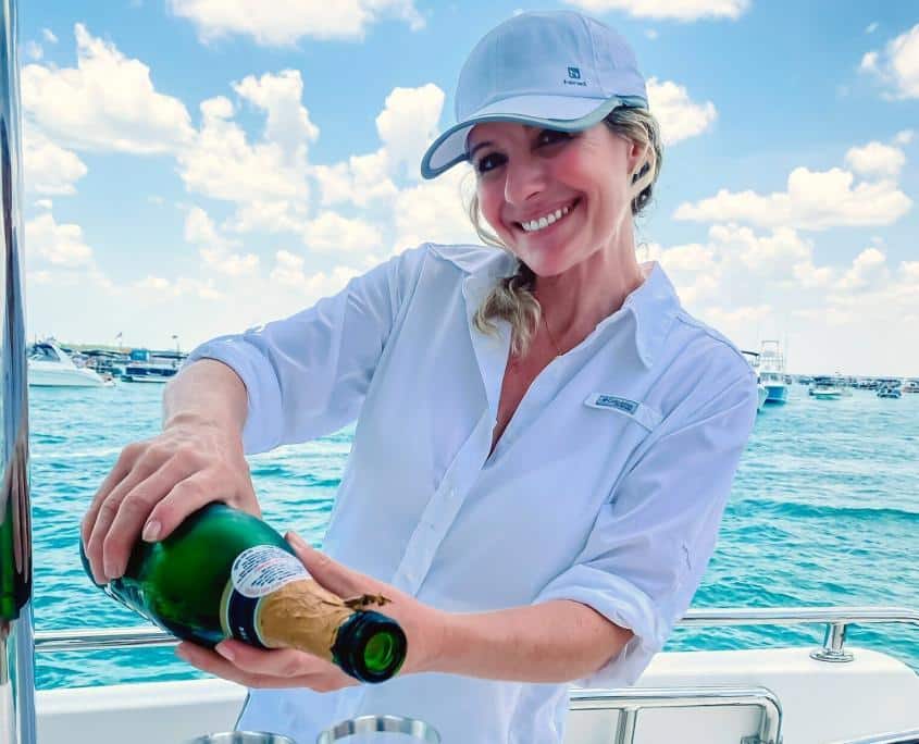 6-hour luxury yacht rental in Destin, FL